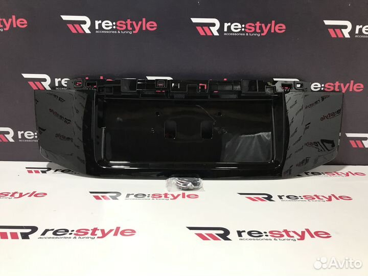 Накладка под номер Toyota Land Cruise 150