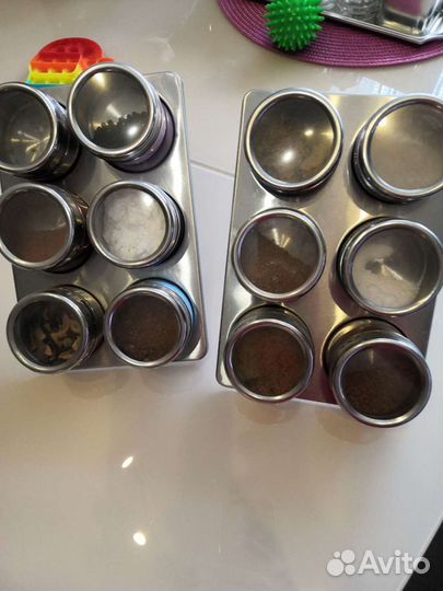 Банки для специй с магнитами и доской