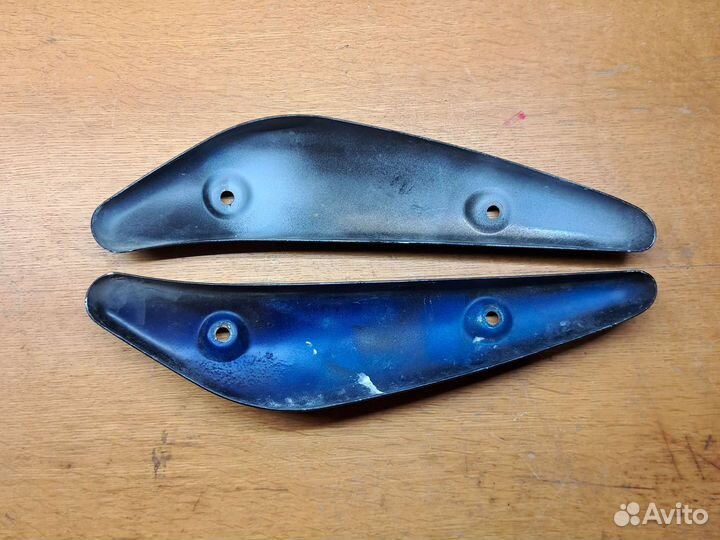 Suzuki boulevard m109r кранштейн крыла накладка