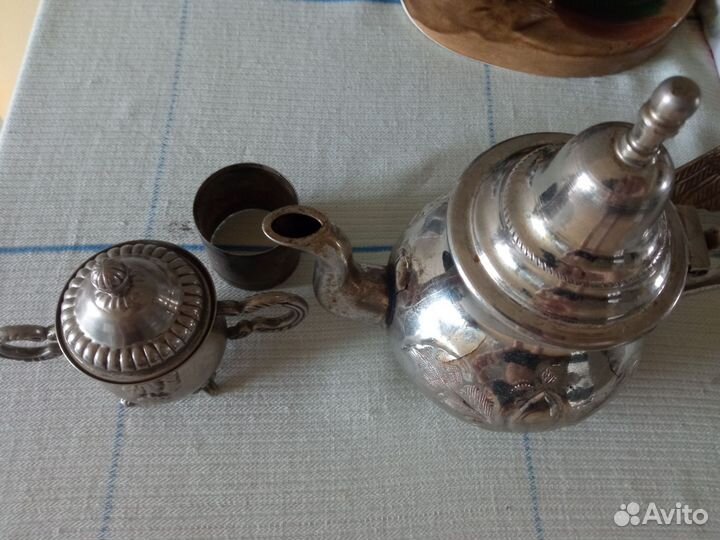 Чайник и сахарница серебрение