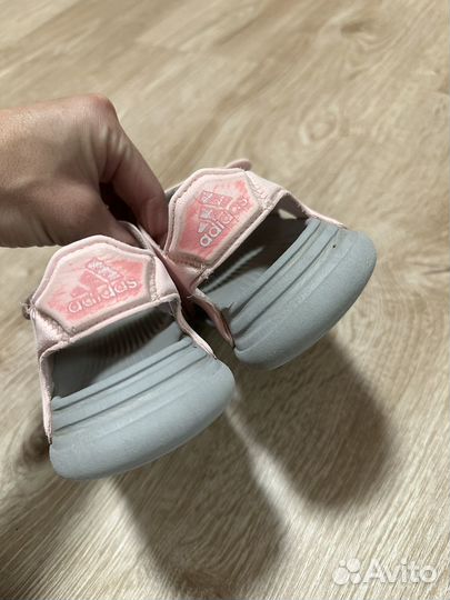 Сандалии adidas детские