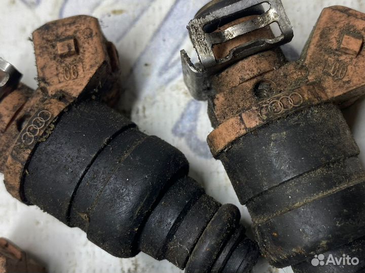 Форсунка топливная Audi A6 C6 2.7