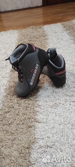 Лыжные ботинки 36 размер Nordway