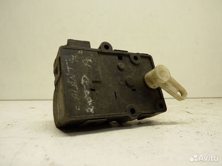 Сервопривод заслонки печки MB813677 Мицубиси