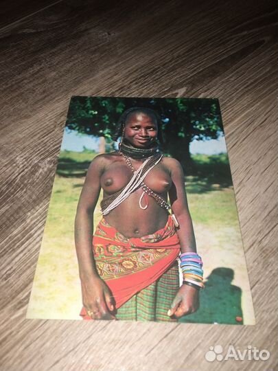 Открытка девушка