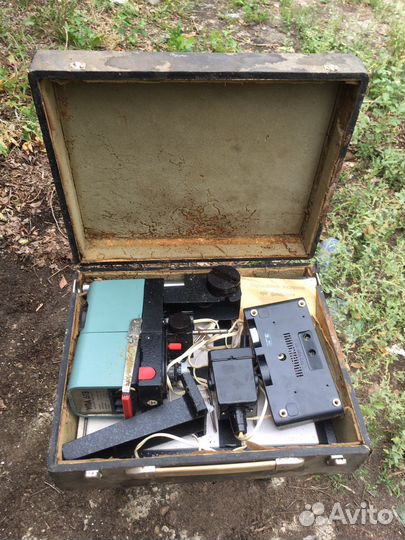 Аппарат для проявки пленки и печати фото