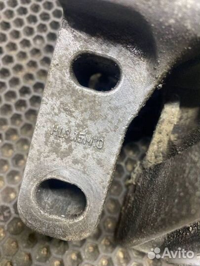 Подушка двигателя правая Volkswagen Bora 1998-2005