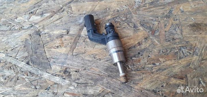 Форсунка инжекторная электрическая Volkswagen Gol