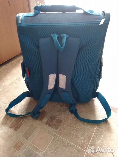 Школьный рюкзак