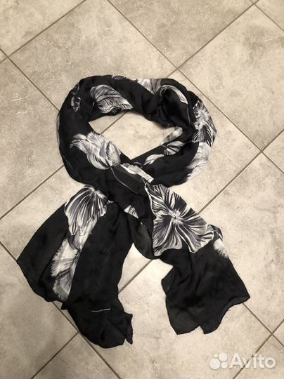 Палантин шаль Salvatore Ferragamo оригинал