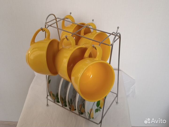 Чайный сервиз с подставкой