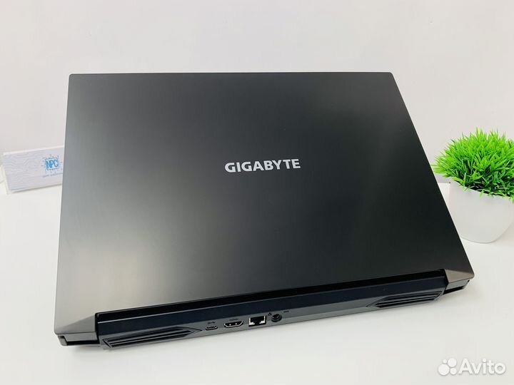 Игровой ноутбук gigabyte
