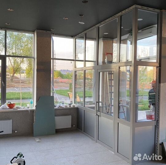 Дверь входная алюминиевая