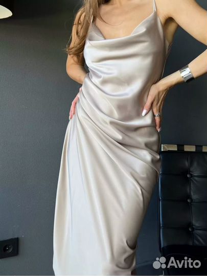 Платье шелковое женское XS