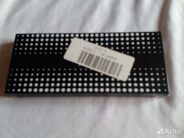 Тени для век