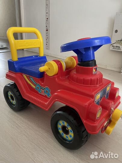 Детская машинка каталка