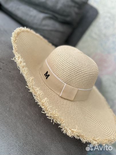 Шляпа пляжная