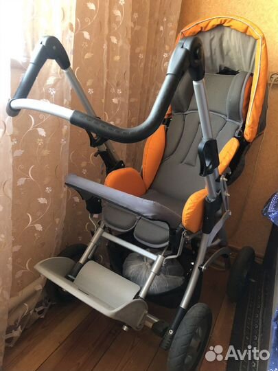 Инвалидная коляска