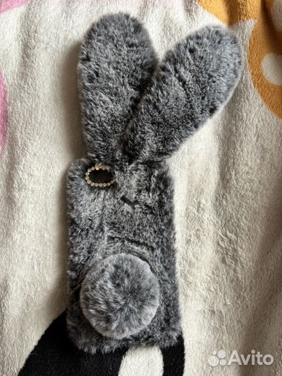 Чехол на iPhone 11 и чехол на iPhone 6s