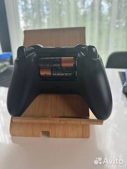 Оригинальный геймпад(контроллер) Xbox Wireless