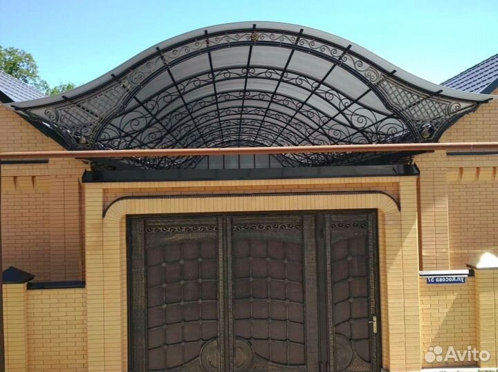 Навесы кованные из поликарбоната