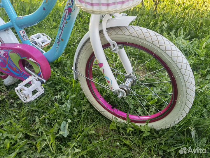 Велосипед Schwinn Iris 16