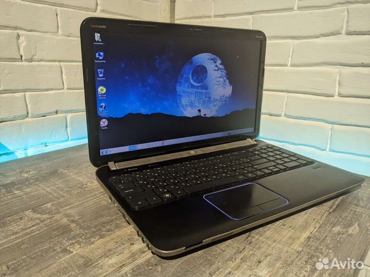 Мощный ноутбук HP 4ядра/4gb/2 видеокарты/подсветка