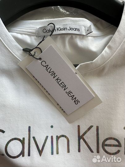 Футболка Calvin Klein