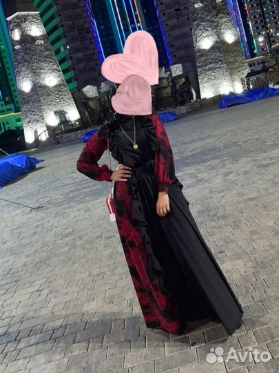 Вечернее платье