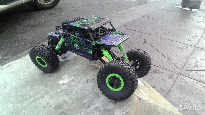 Машина на радиоуправлении кузов (на запчасти)