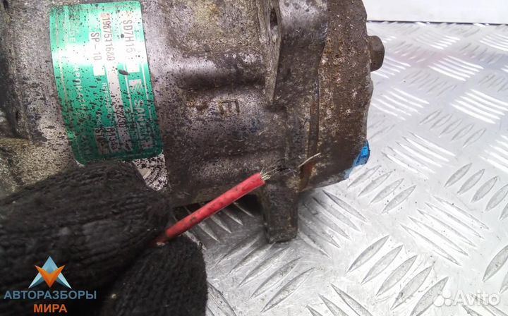 Компрессор кондиционера Volkswagen Transporter T5