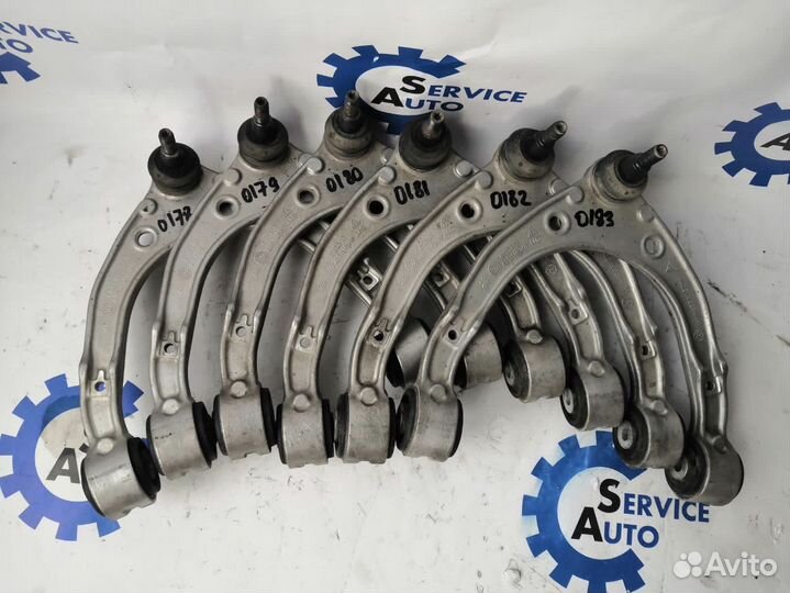 Audi Q7 Touareg 07- Передний верхний рычаг LH RH