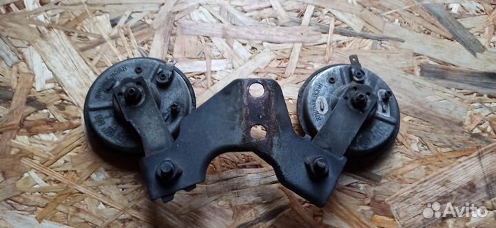 Звуковой сигнал (заводской)