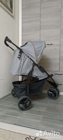 Прогулочная коляска 3х-колесная