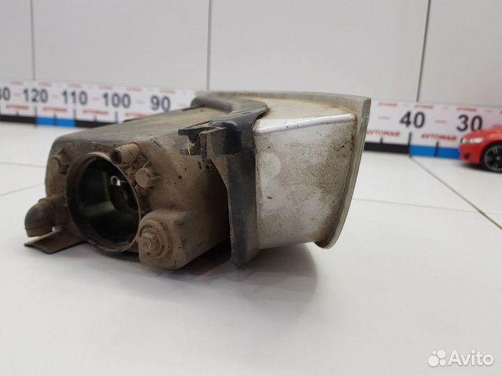 Фара противотуманная передняя правая