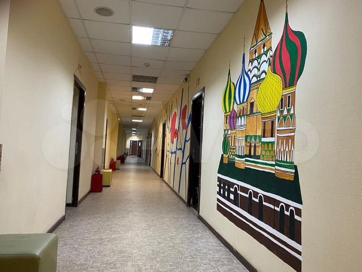 Комната 28 м² в > 9-к., 5/5 эт.