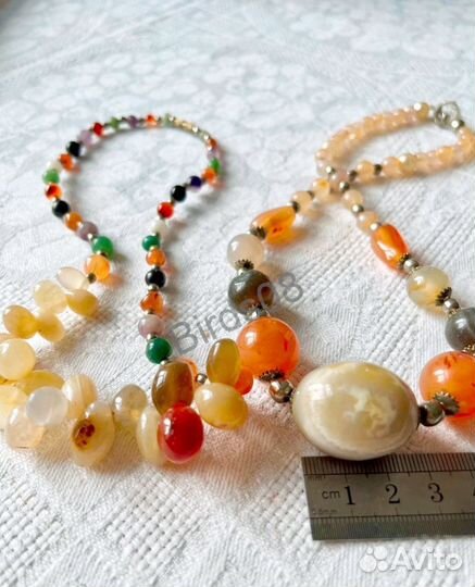 Натуральные камни бусы