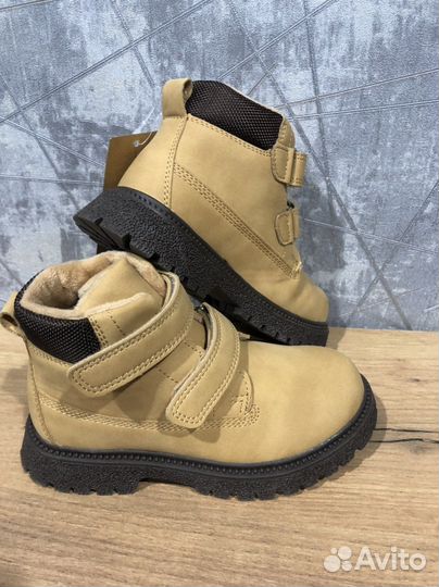Ботинки демисезонные для мальчика29/30