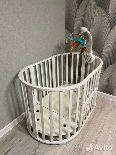 Детская овальная кроватка
