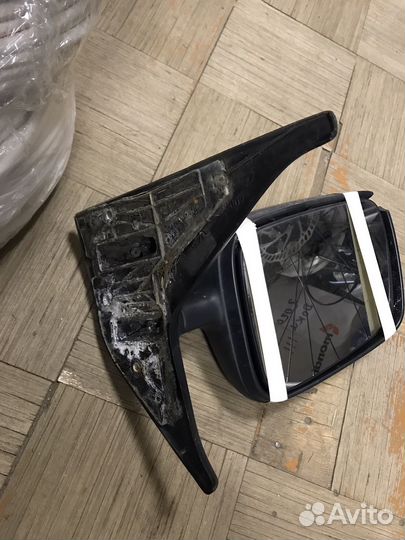 Боковое зеркало на Volkswagen T4