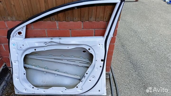 Дверь передняя правая hyundai elantra xd