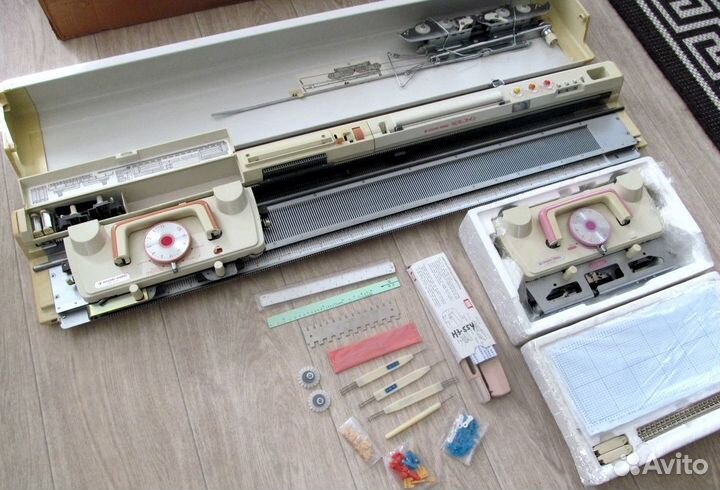 Вязальная 7 кл. Silver reed 370 + ажурная каретка