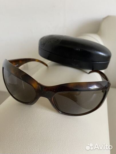 Солнцезащитные очки женские брендовые