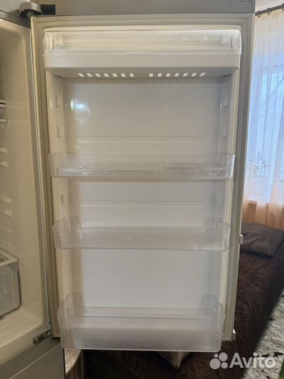 Холодильник бу no frost