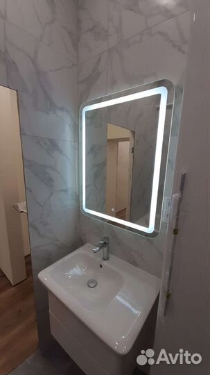 Ремонт квартир под ключ. Монтаж обоев, ламината