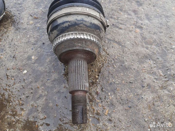 Привод левый Toyota Camry V40 3.5