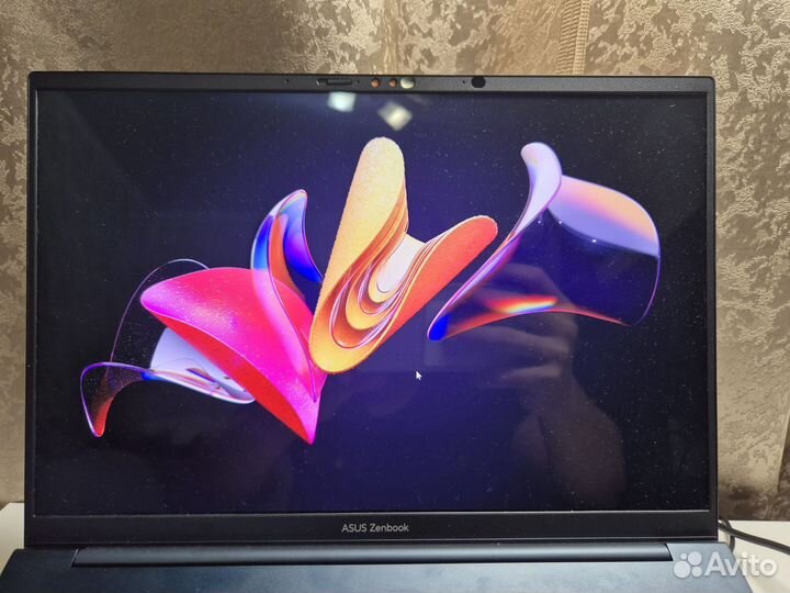 Ноутбук Asus zenbook 14 oled ux3405m