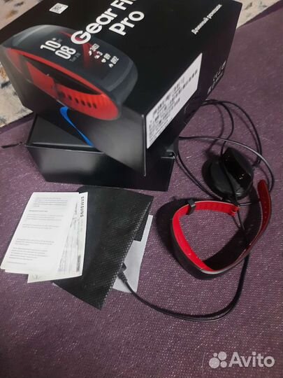 Часы с шагомером