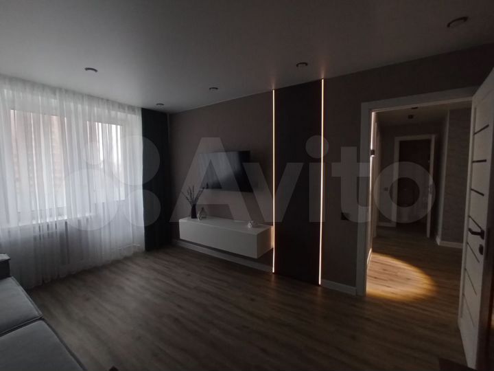 2-к. квартира, 40 м², 8/9 эт.