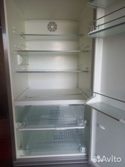 Холодильник liebherr бу
